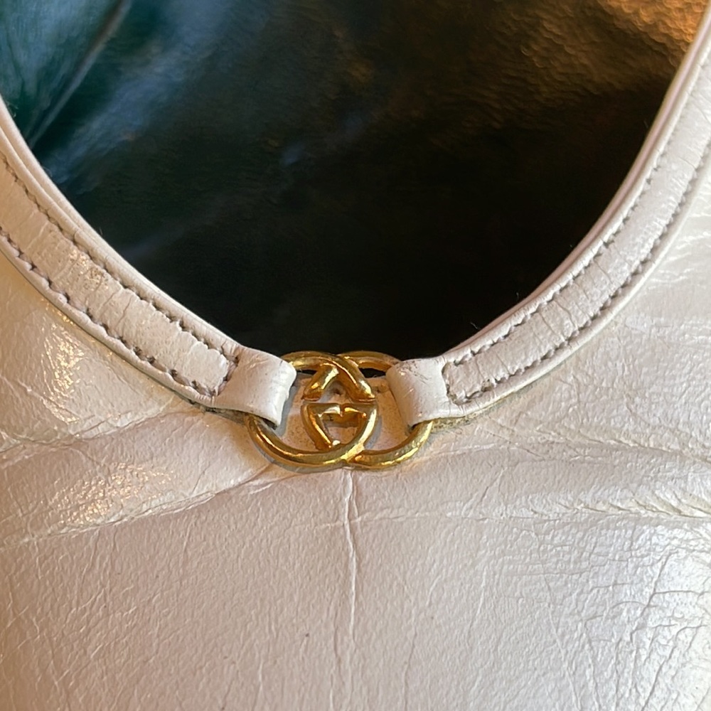 Gucci Logo Heels in Bright White Leather | ULTRA RARE! - Picture 8 of 16